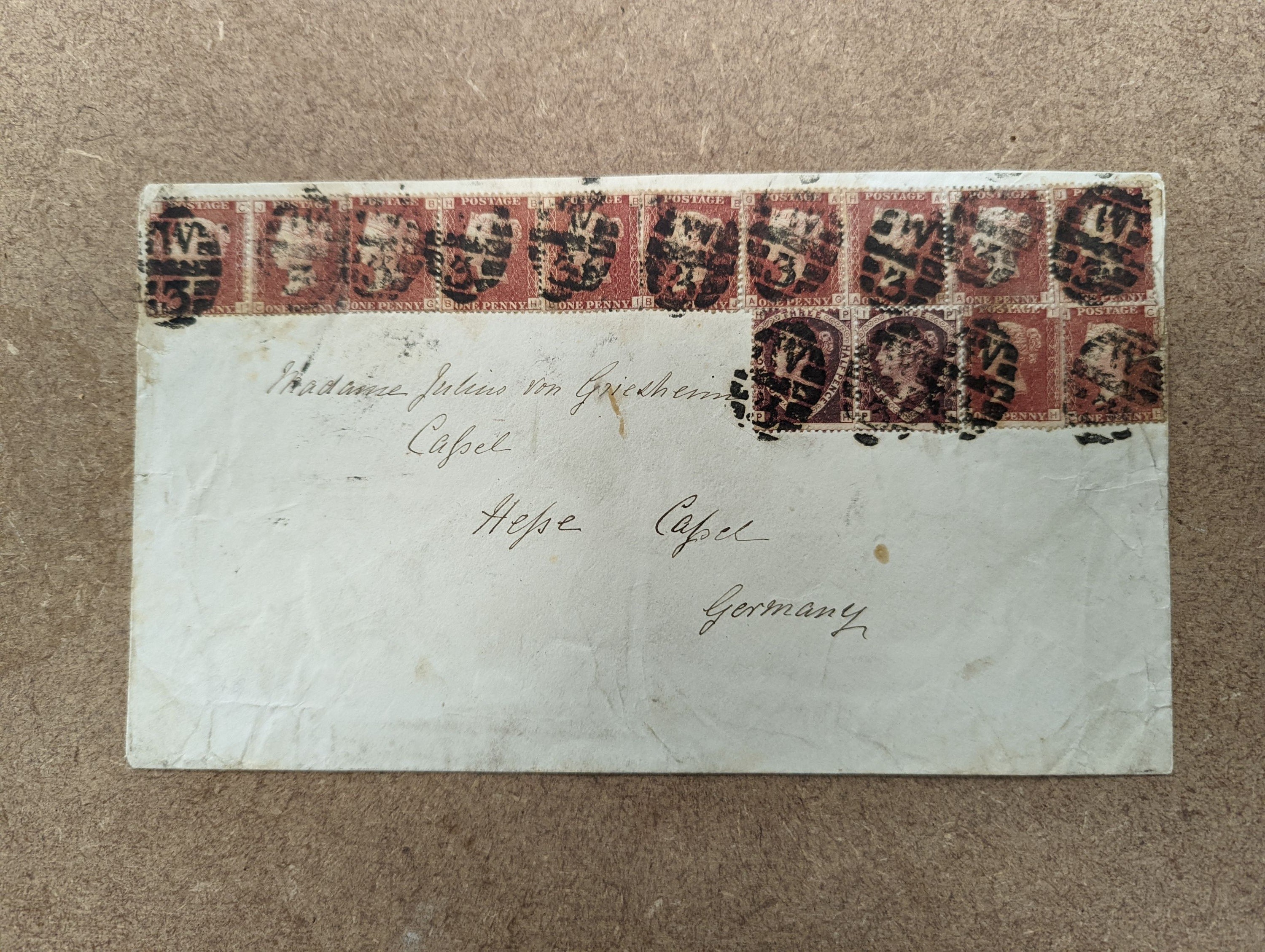 Great Britain group of seven covers with Dec. 1840 1d black plate 4, Feb. 1841 1d black, pair plate 8 to Southampton, Apr. 1841 1d black plate 7, 1856 2d blue. Two large covers with 1d reds and 1858 2d blue. 1858 pair 4d